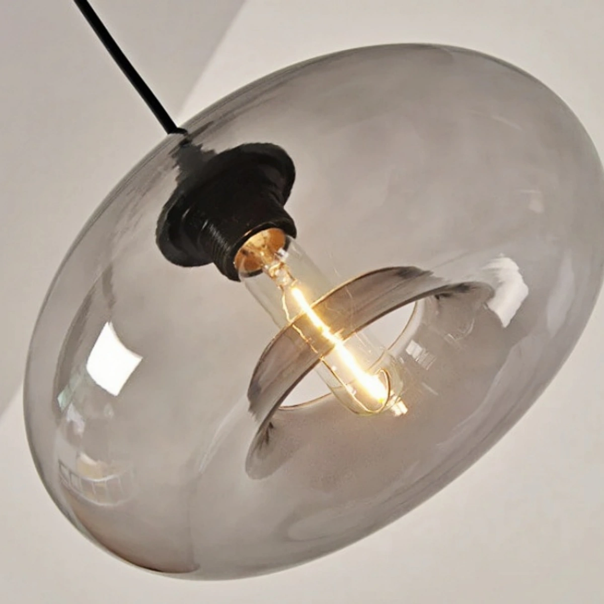 Morandia Modern Glass Pendant Light – Bread-Shaped Kitchen Island Lamp, 5 Colors