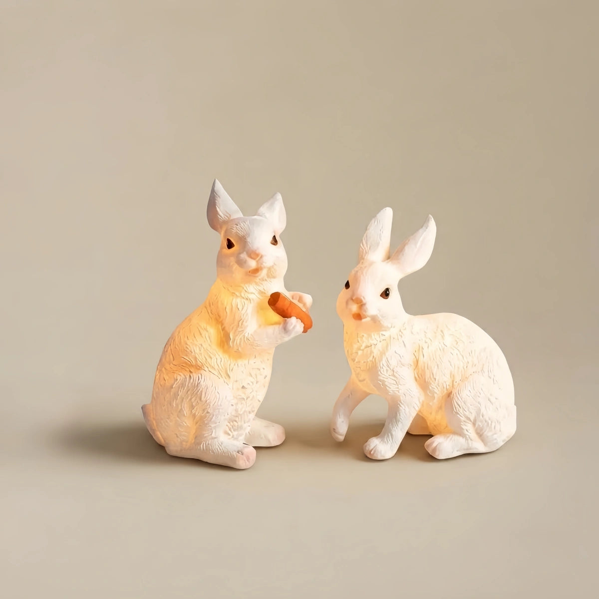 Easter_Bunny_Cute_Sitting_Carrot_Bunny_Garden_Lamp