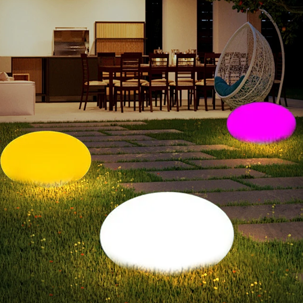 Modern Pathway Light