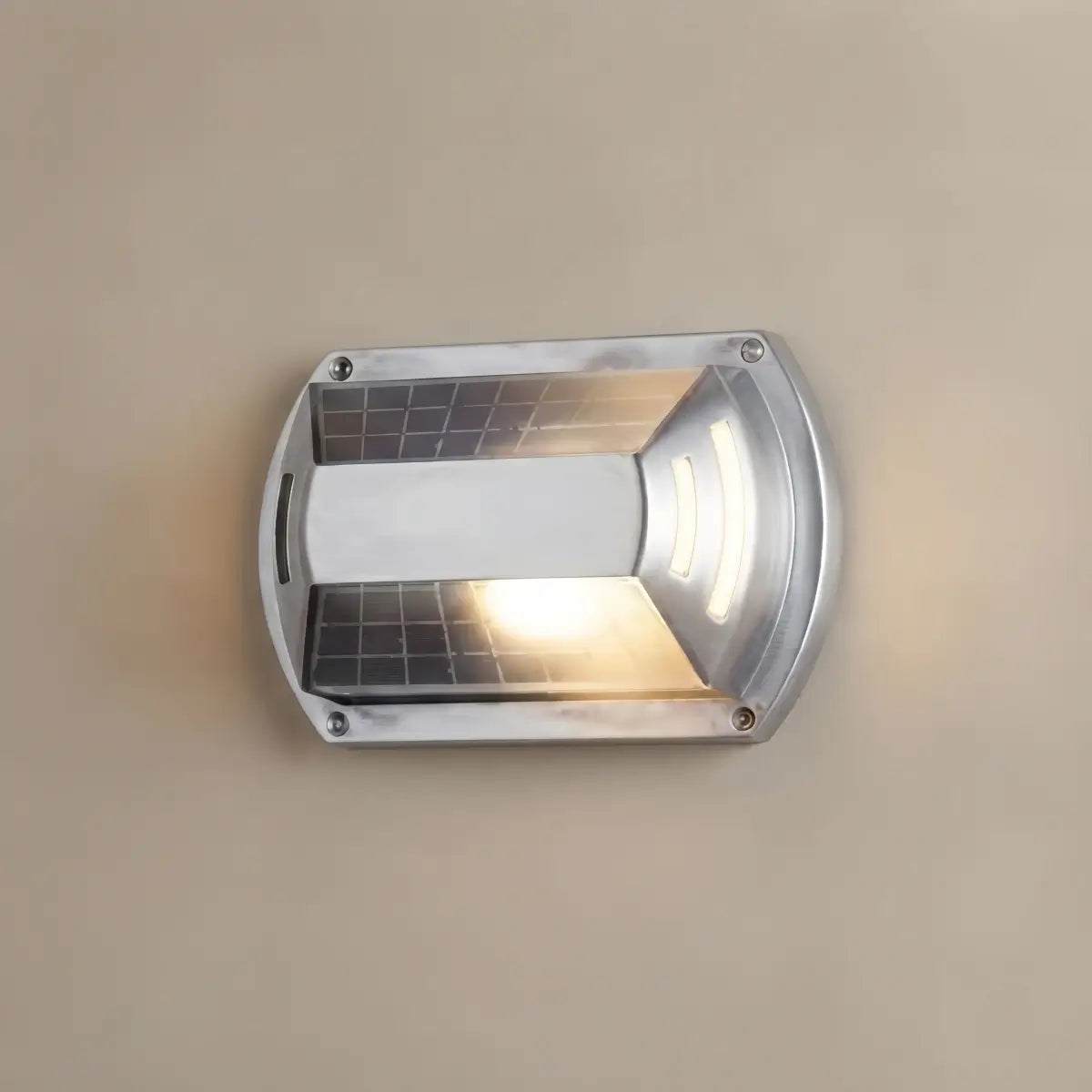 LZ520Irondale Modern Geometric Outdoor Wall Lamp – Silver Metal/Glass for Courtyard a