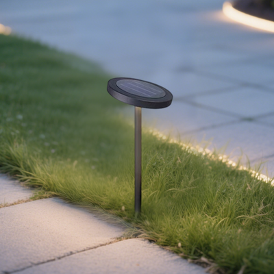 Irondale Minimalist Solar Pathway Light – Black Metal & Acrylic for Garden