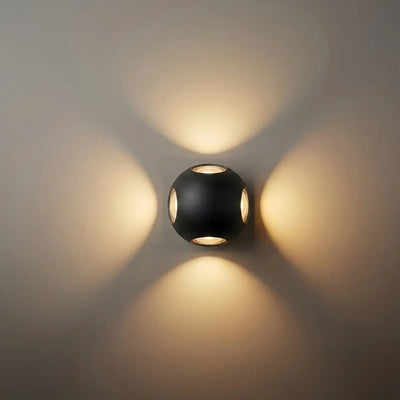 Modern_Globular_Outdoor_Wall_Lamp