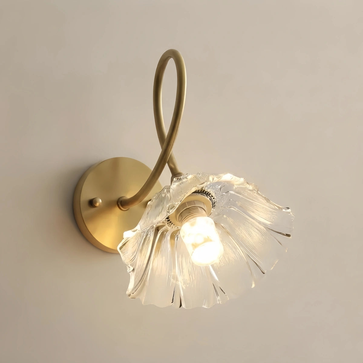 Vivara Elegant Wall Lamp – Brass & Glass Flower for Living Room / Bedroom