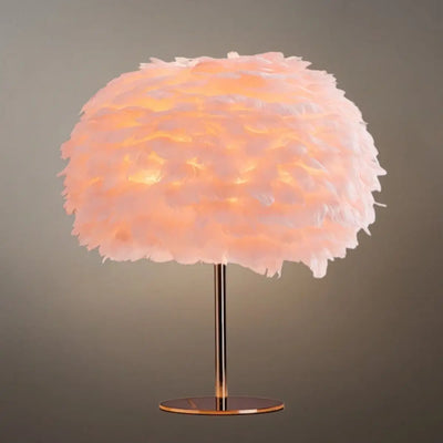 Elegant_Globe_Feather_Table_Lamp_--_Gold