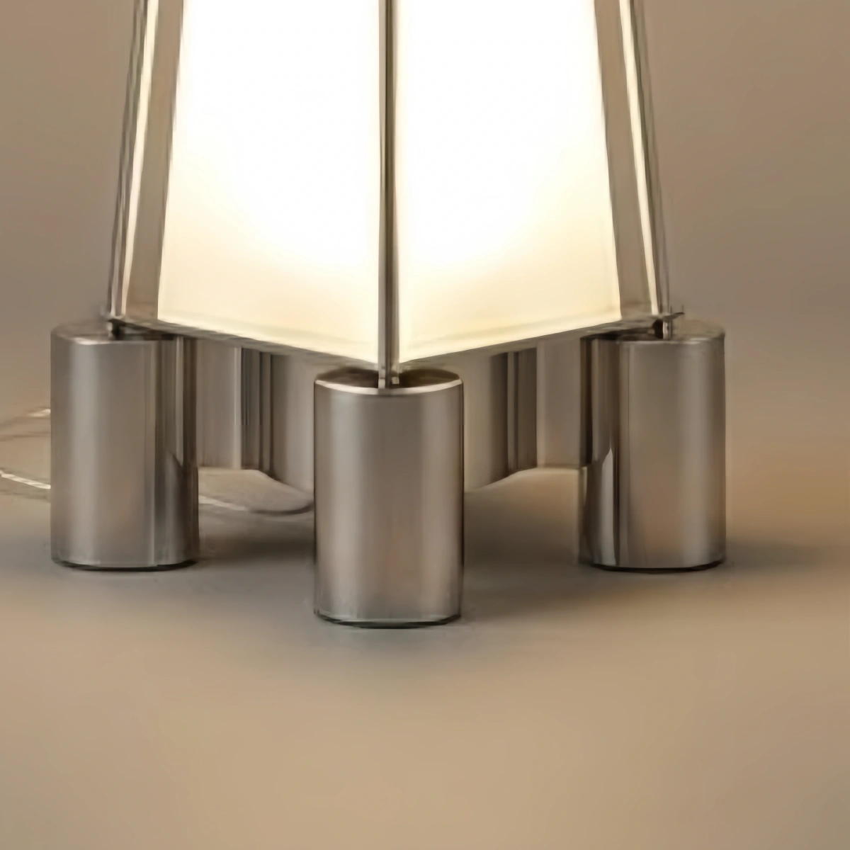 Industrial-style Pyramid Floor Lamp -Bedroom/Living Room Detail